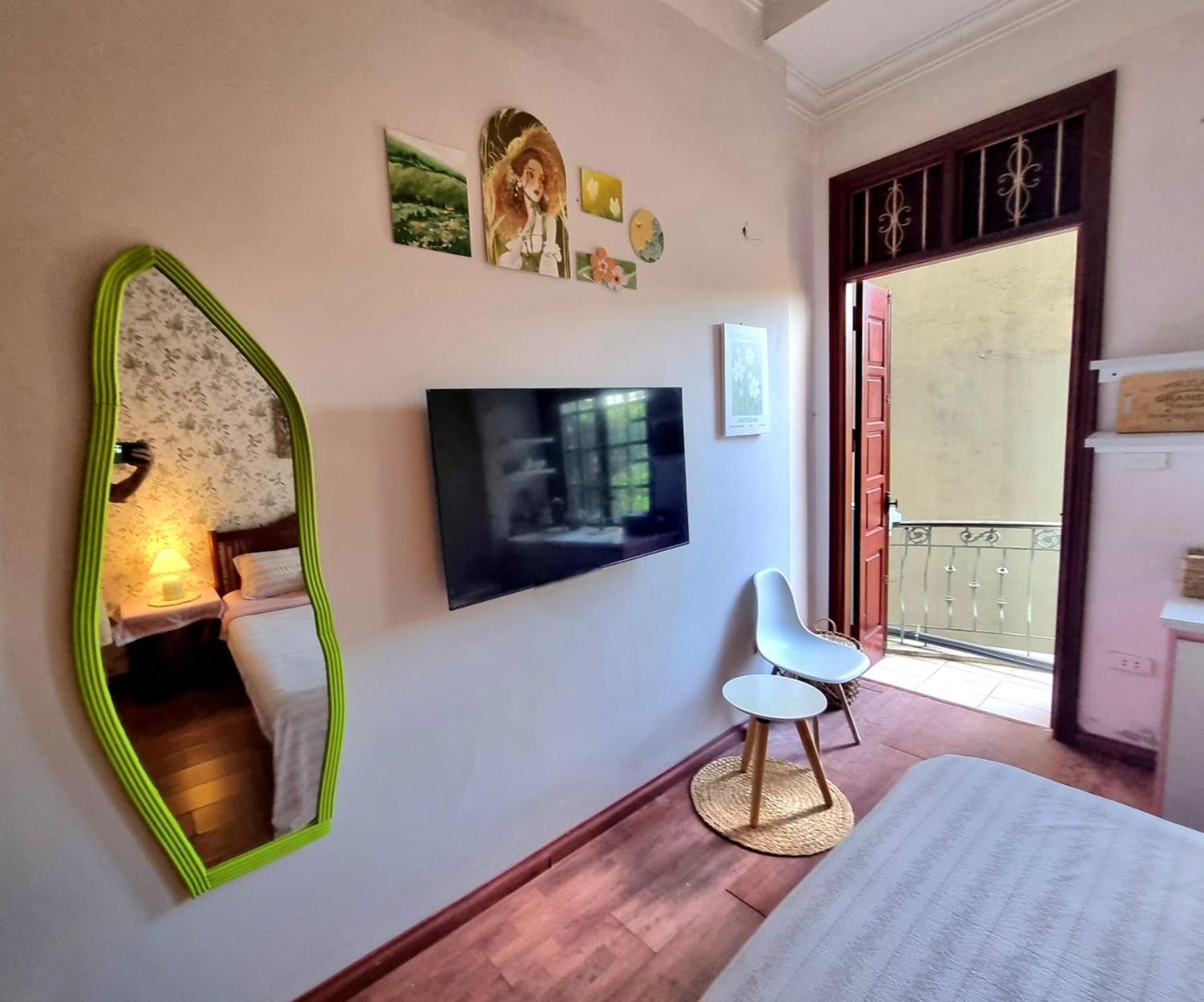 Lushstay Rooftop - Hanoi Train Station Номер фото